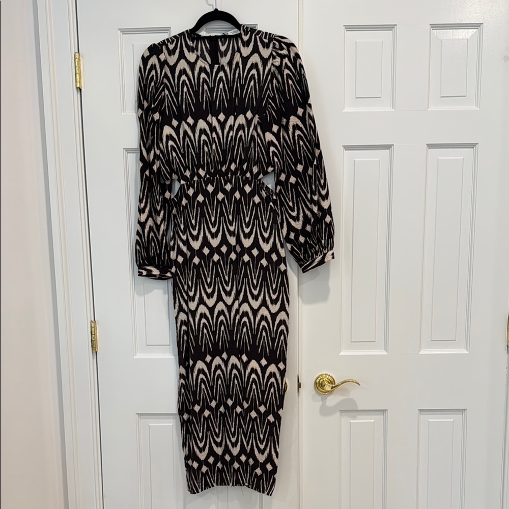 Zara Black and White Maxi Dress with Bishop Sleeves and Waist Cut Outs